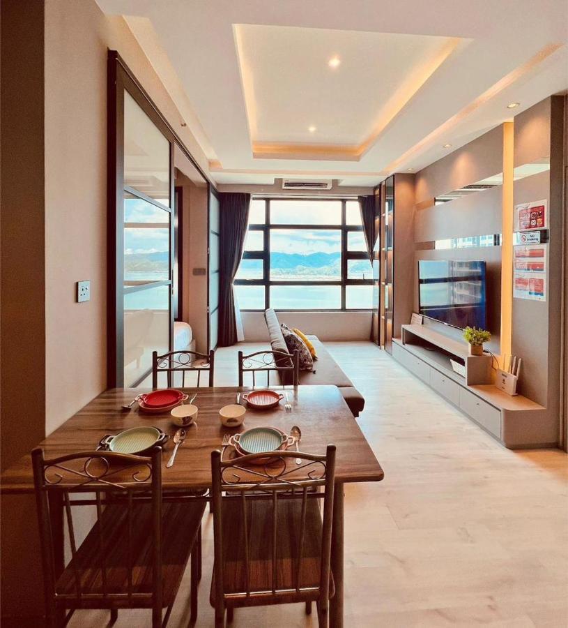 Appartamento Winj Management At Jesselton Quay Kota Kinabalu Esterno foto